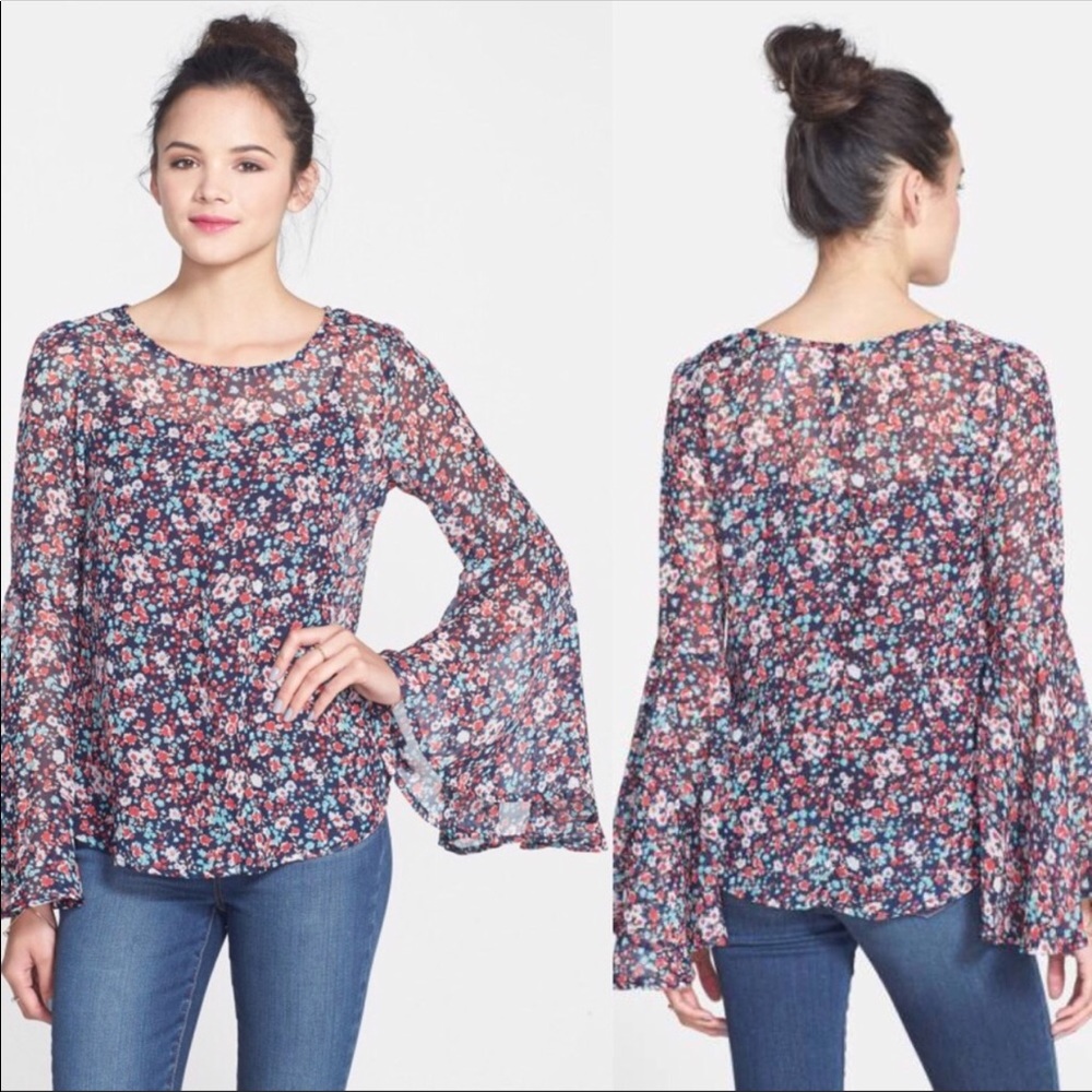 Mimi Chica Floral Print Bell Sleeve Top